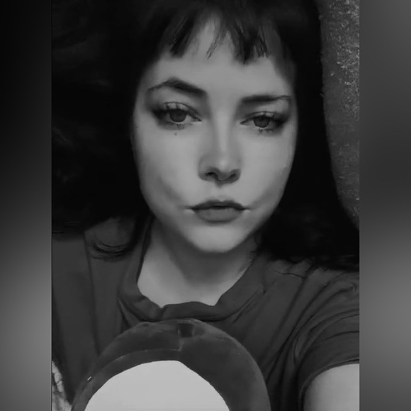 Hello everyone! 💕 - Picture 3 of 6